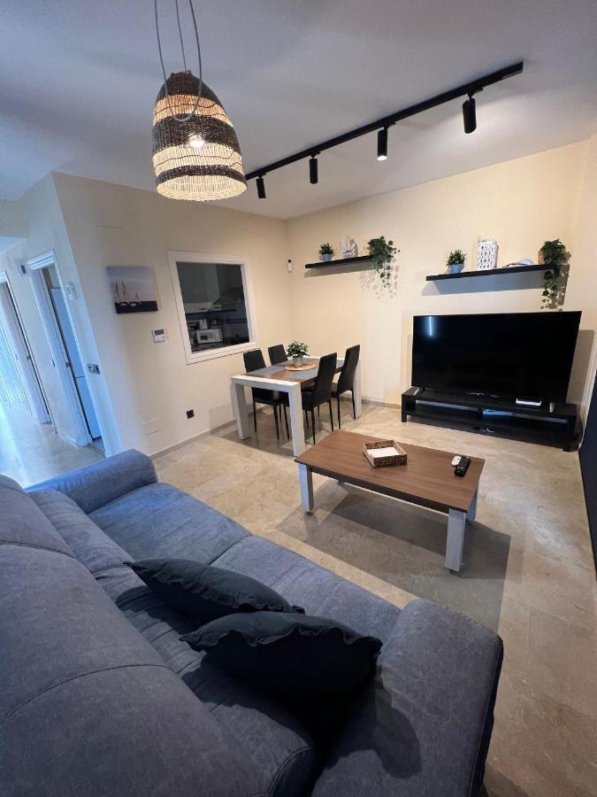 El Hacho Apartment Манилва Екстериор снимка
